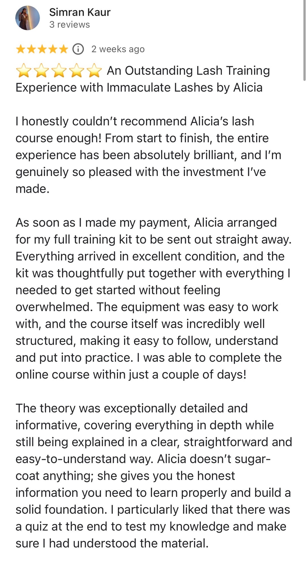 Student review describing the online lash course, training kit and theory materials.